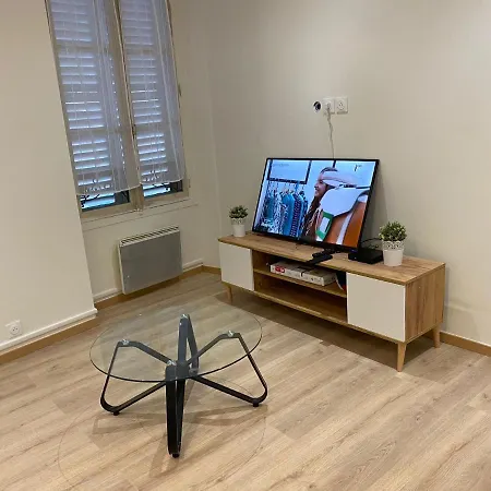 Apartment Grand F4 De 71m2 Pour 6 Personnes En Plein Centre