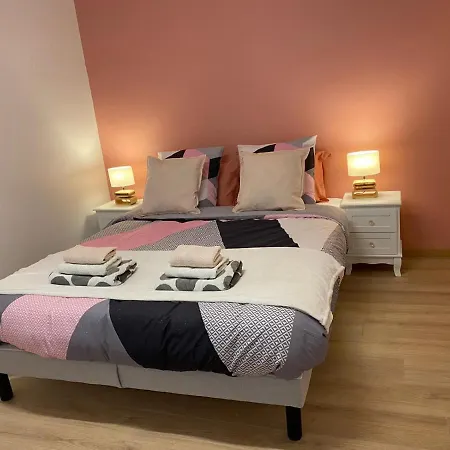 Grand F4 De 71m2 Pour 6 Personnes En Plein Centre
