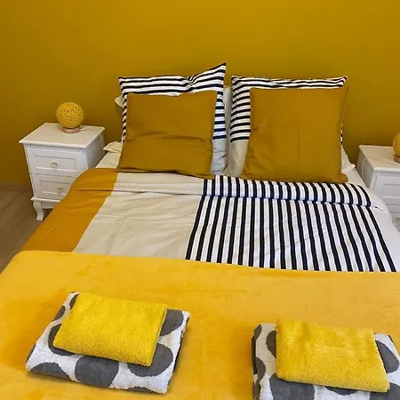 Apartment Grand F4 De 71m2 Pour 6 Personnes En Plein Centre Arpajon